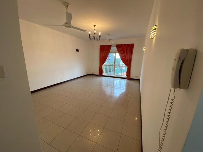 Colombo residence featuring large windows and balcony views